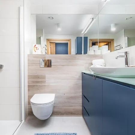 Seaside Seaview By Jantar Daire *